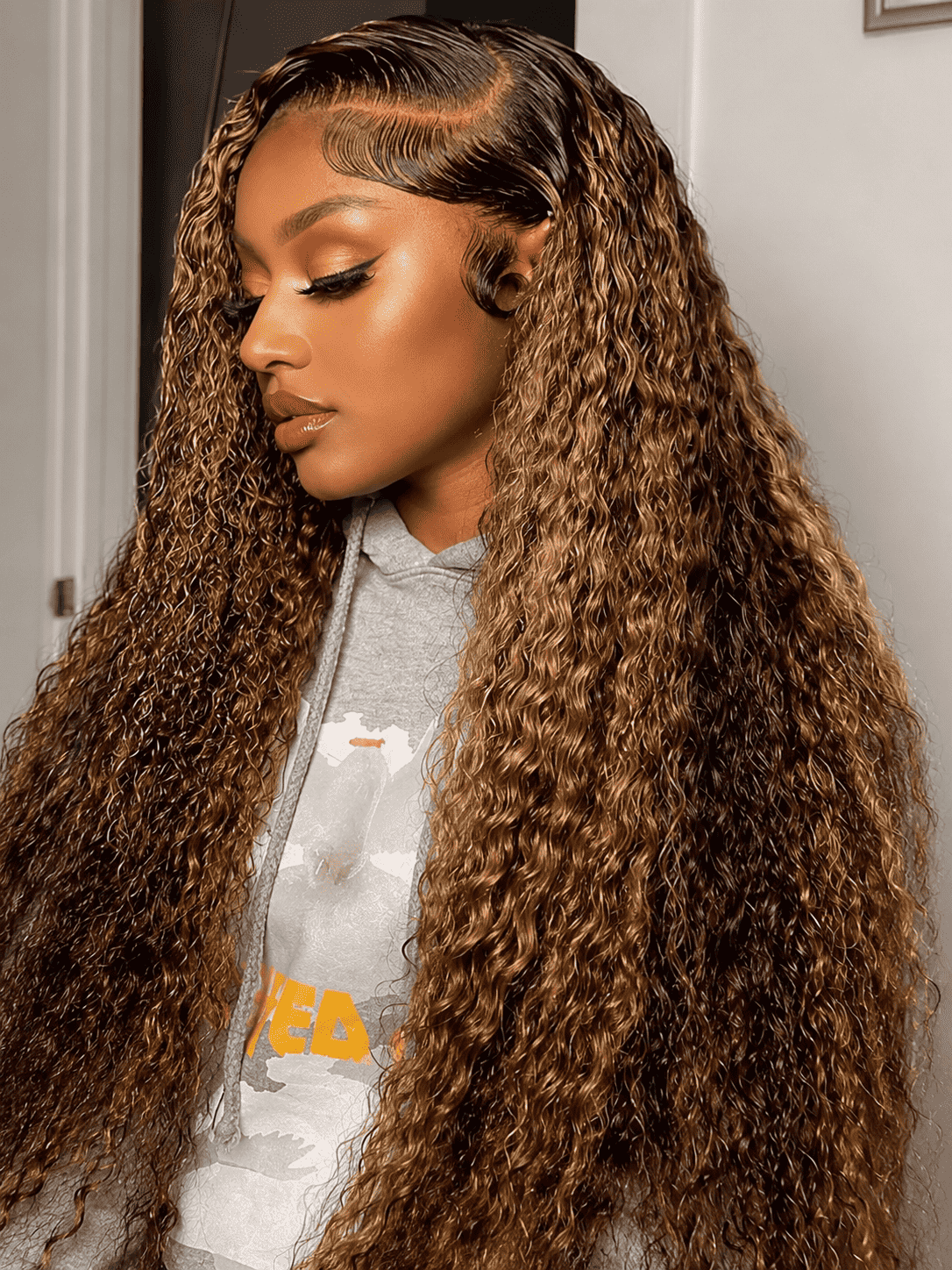 Glueless Curly Lace Front Human Hair Wig for Women – 13x4 HD Transparent Lace, Pre-Plucked with Baby Hair, 200% Density – Perfect for Everyday Wear & Special Occasions – Brazilian Human Hair Blend, 8–32 Inch, Ombre Brown