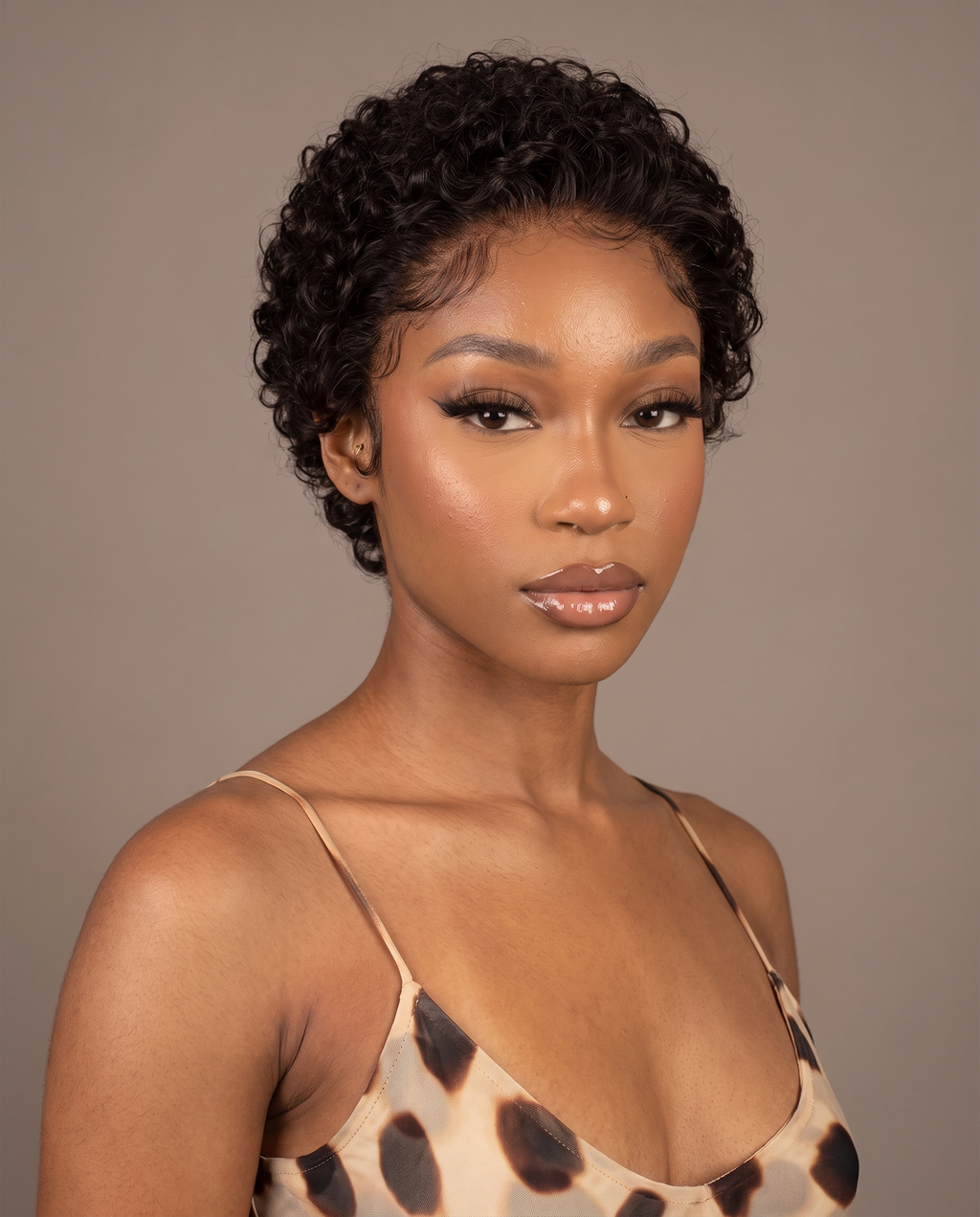 chioma-light-brown_pixie_front_v1