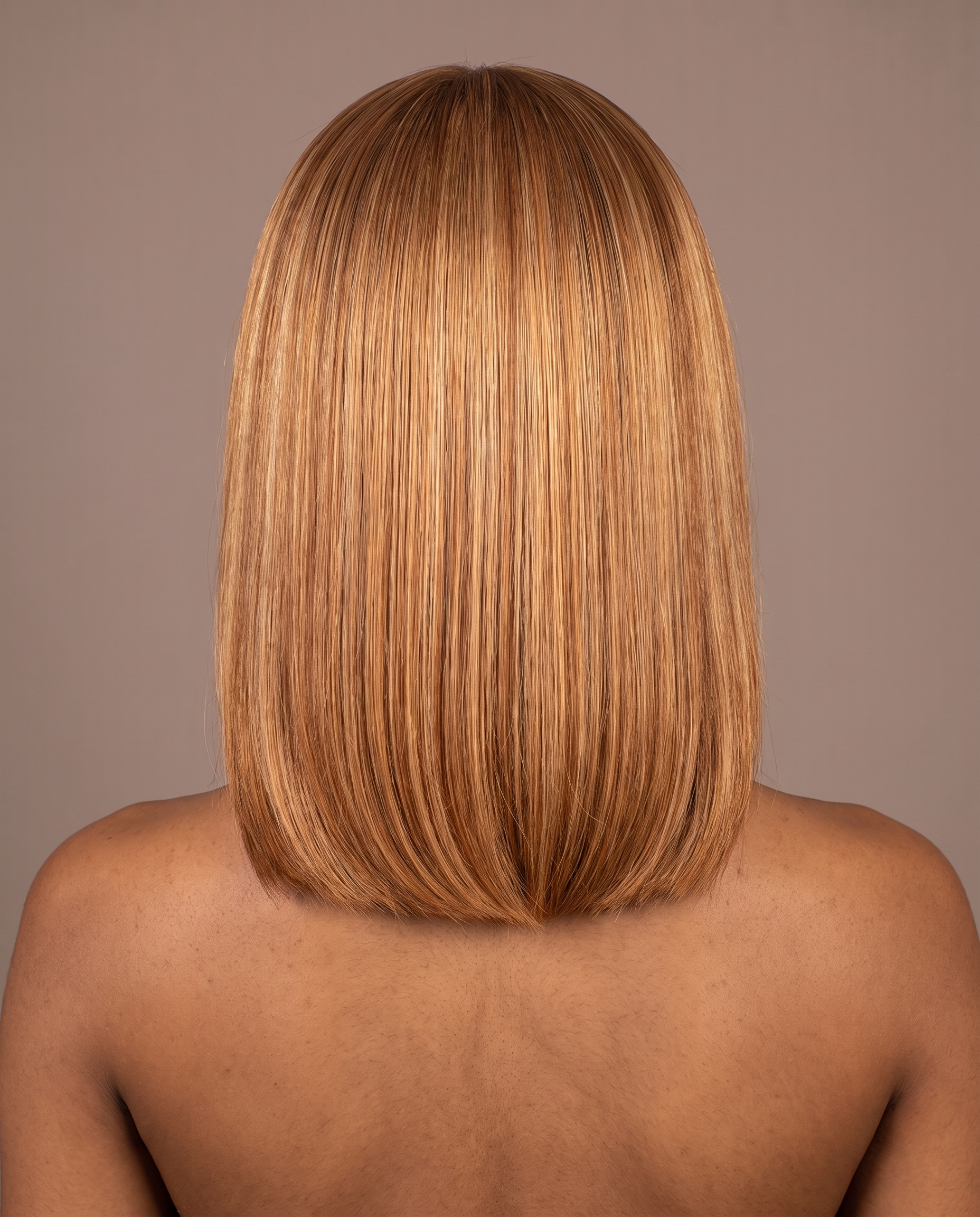 straight-bob-honey-blonde-ombre_back_v1